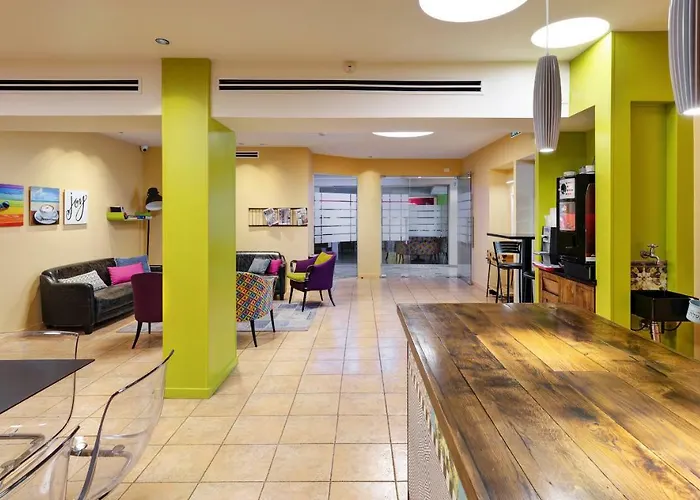Mizpe Yam Boutique Hotel