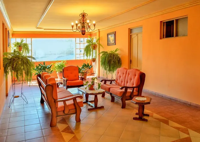 Hotel Monserrat