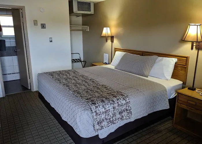 Economy Inn