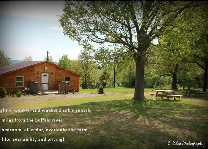 Cedar Cabin Located On A Buffalo Farm