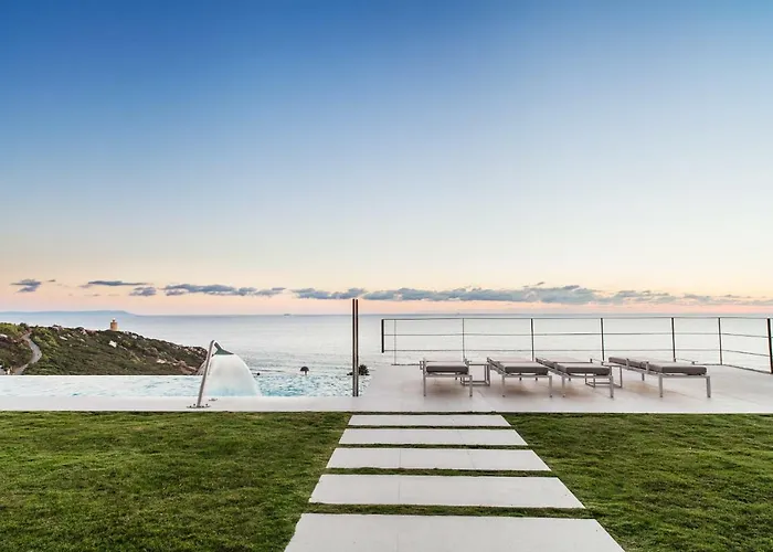 Villa Alkaram de lujo con vistas panorámicas al mar