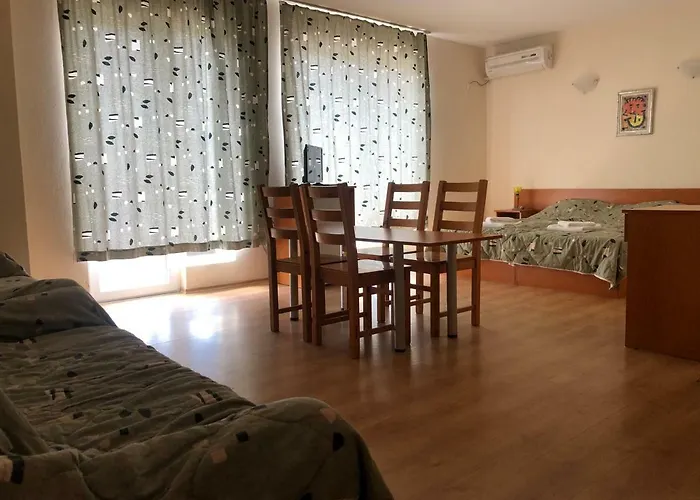 Family Hotel Central
