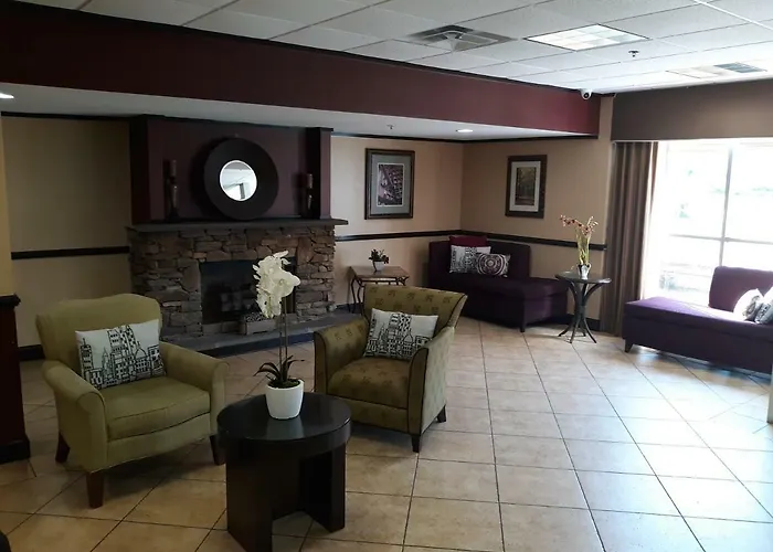 Oyo Hotel Phenix City Central