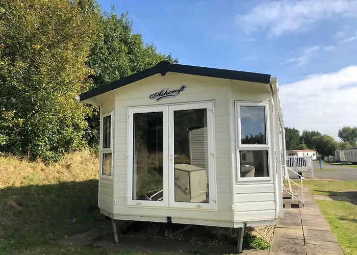 Gold Standard Caravan On South View Park