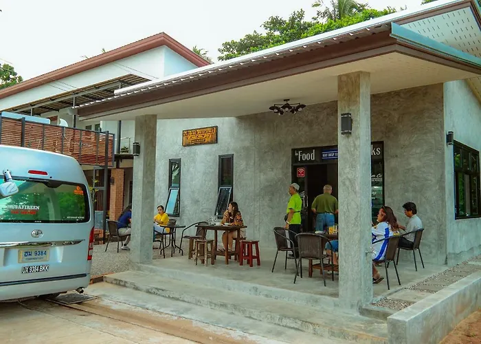 Baan I Talay Chumphon บ้านไอทะเลชุมพร