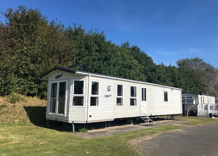Gold Standard Caravan On South View Park