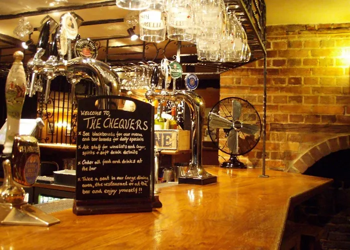 Chequers Inn Hotel