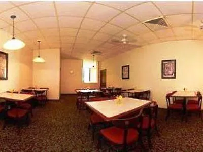 Deluxe Inn Stephenville