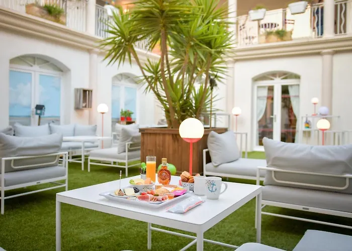 Hotel La Jetee