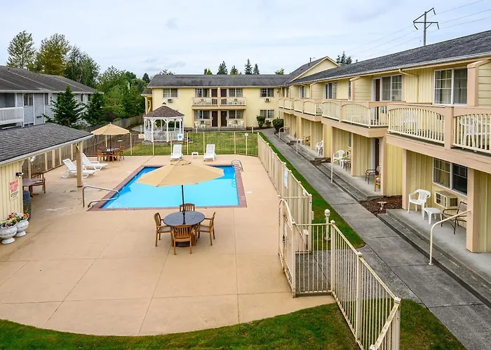 Three Rivers Inn Sedro Woolley