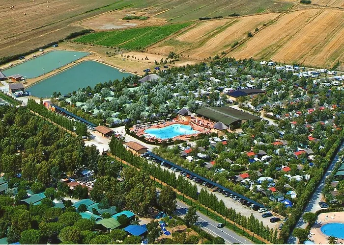 Happy Camp Mobile Homes In Camping Village Free Time