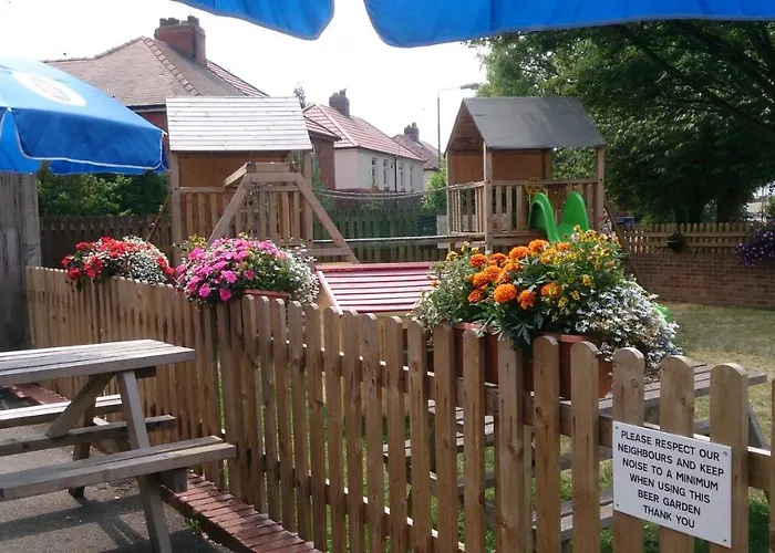 Upton Arms Hotel