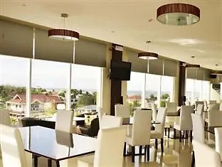 The Grande Suites