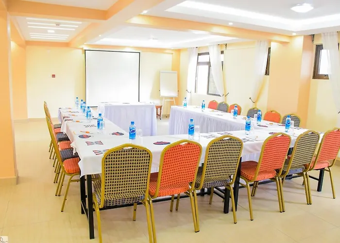 Kiandani Hotel