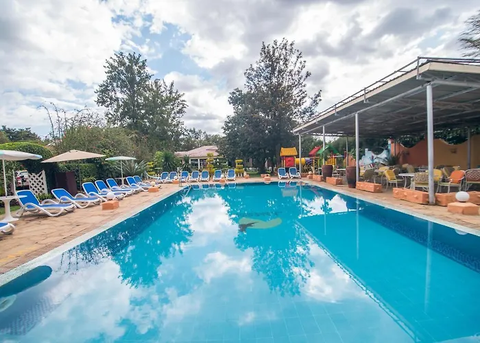 Falcon Heights Hotel