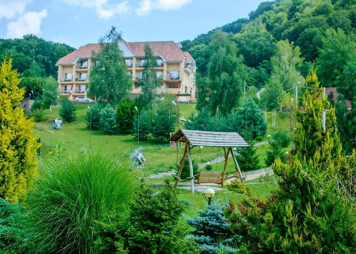 Erney Laz Hotel