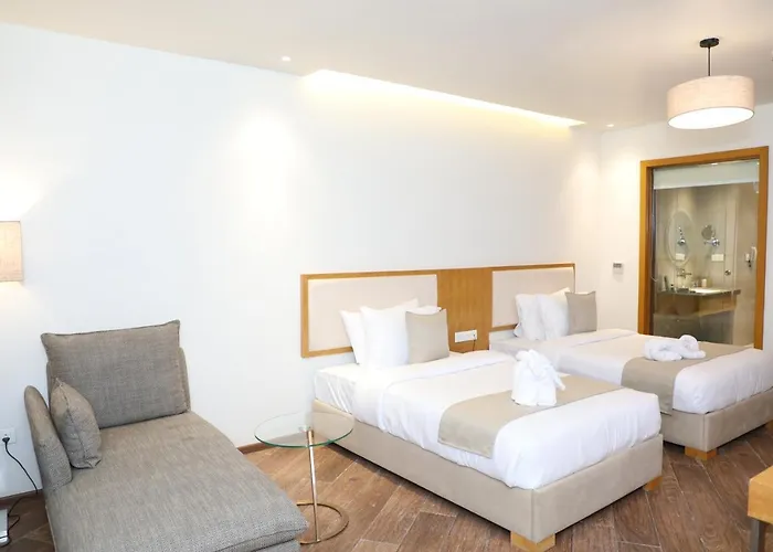 The Fern Residency, Morbi
