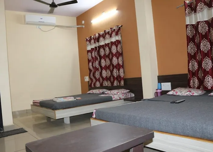 Hotel Laxmi Sadan
