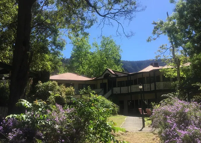The Grand Halls Gap