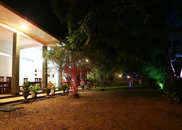 Dearly Holiday Home And Safari