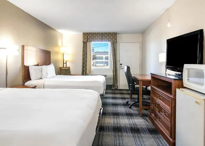 Americas Best Value Inn Perry