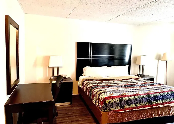 Tappan Zee Hotel