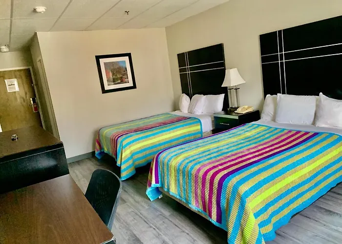 Tappan Zee Hotel