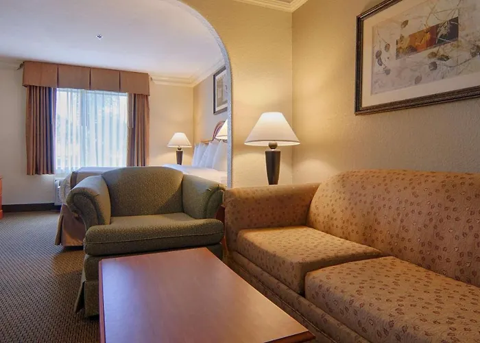 Best Western Isabelle Court