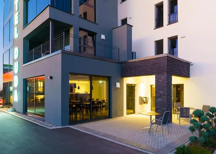 Hotel Duda Langenbruck an der A9 zwischen Ingolstadt und München, ideal für Stopover, Geschäftsreisen und Monteure