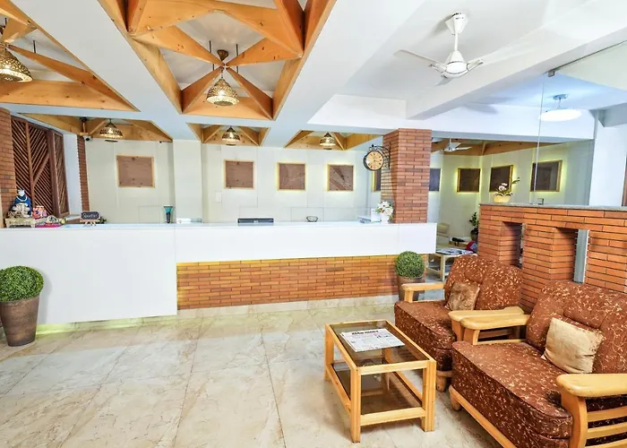 Mayur Hotel Bar And Restaurant