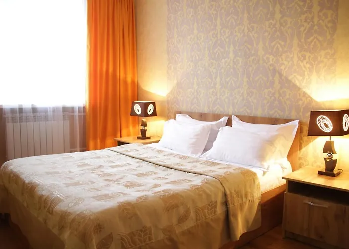 City Hotel