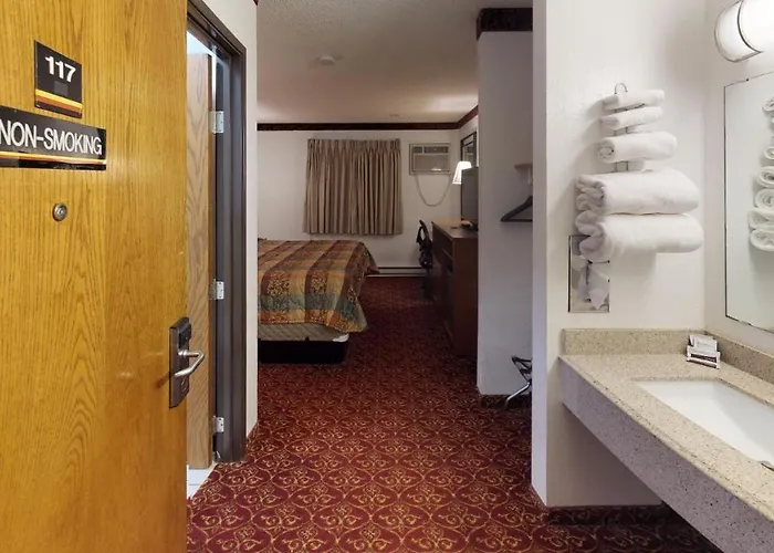 Waconia Inn And Suites