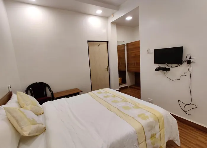 Hotel Surya Grande