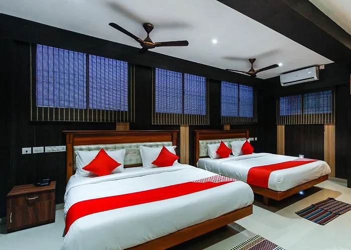 Ssk Greeen Palace Lodge