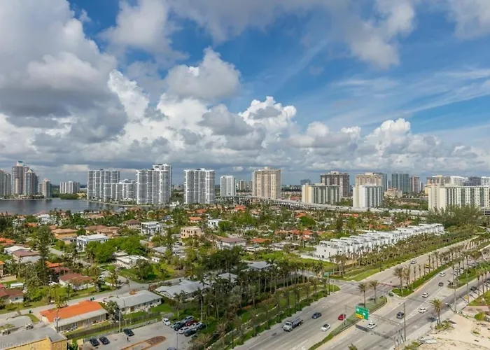 2 Bedroom Luxury Suite In Marenas Beach Resort 2508 Condo