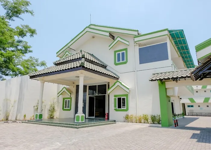 Hotel Taman Indah