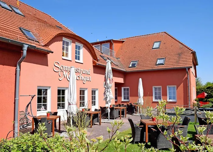 Das Kleine Hotel Auf Moenchgut