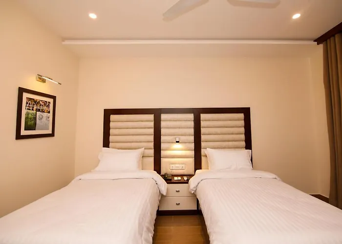 Hotel One Rahim Yar Khan Club Road