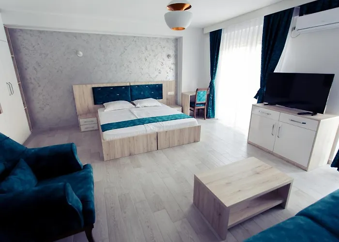 City Hotel