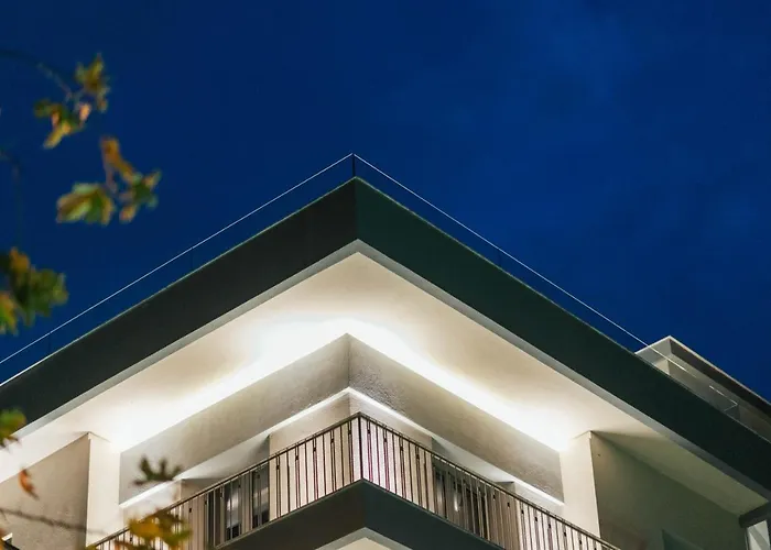 Aya Hotel