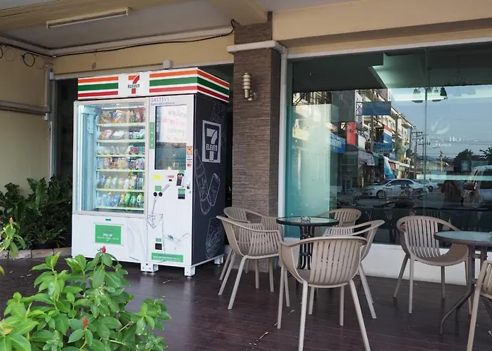 Phromsuk Hotel Ayutthaya