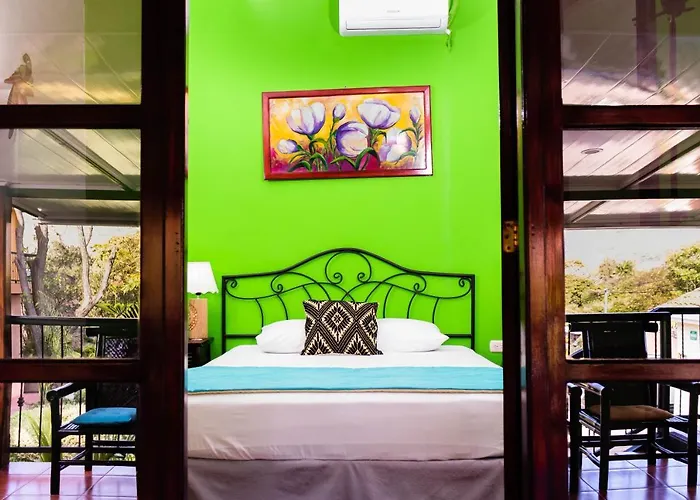 Rual'S Hotel