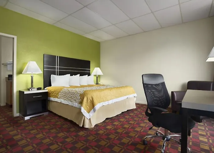Days Inn Oil City Conference Center