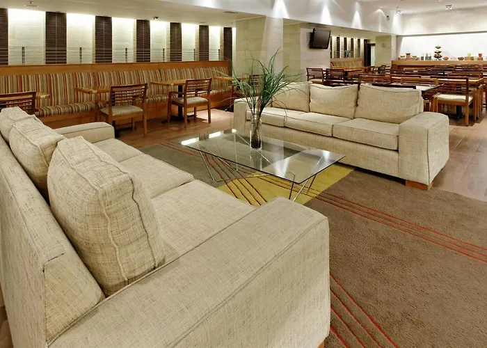 Holiday Inn Express - Puerto Montt - Patagonia