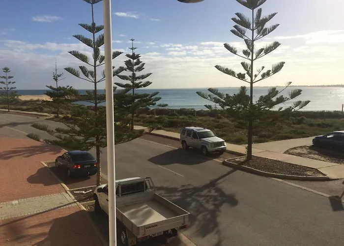 Breakwater Short Stay