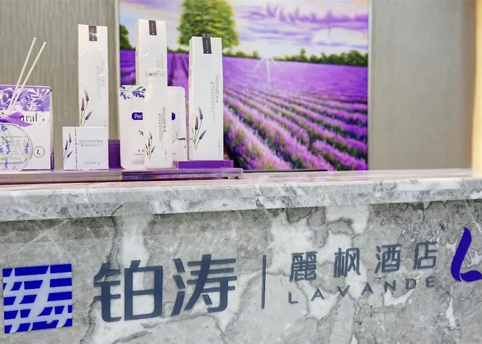 Lavande Hotel Chengdu Dafeng Shixi Park Subway Station