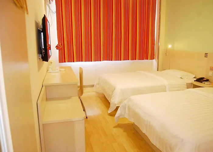 7Days Inn Qinhuangdao Railway Station