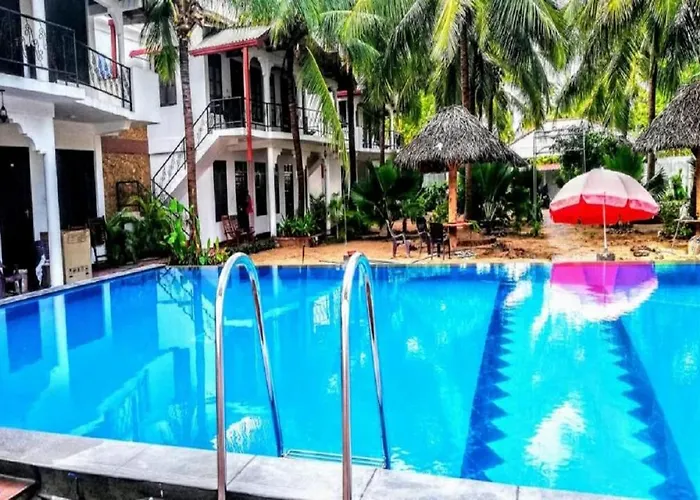 Crescent Sea Resort