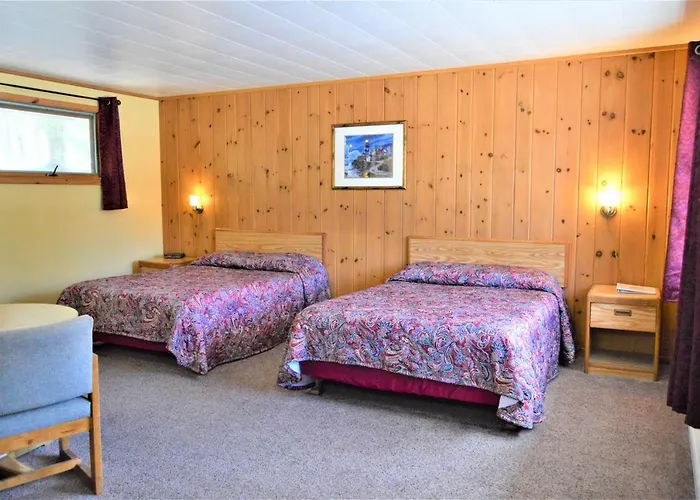 Baileys Sunset Motel