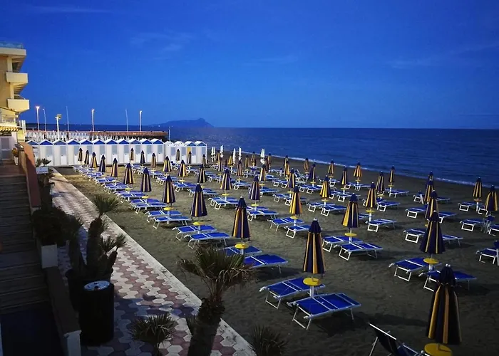 Hotel Tirreno